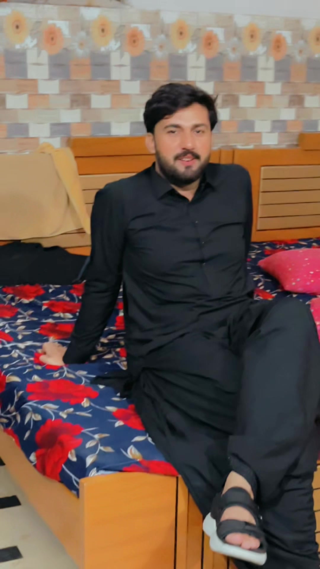 @Syed عادل Shah Bukhari ✪