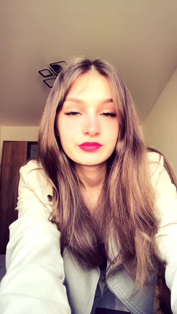 @юля блинб👅
