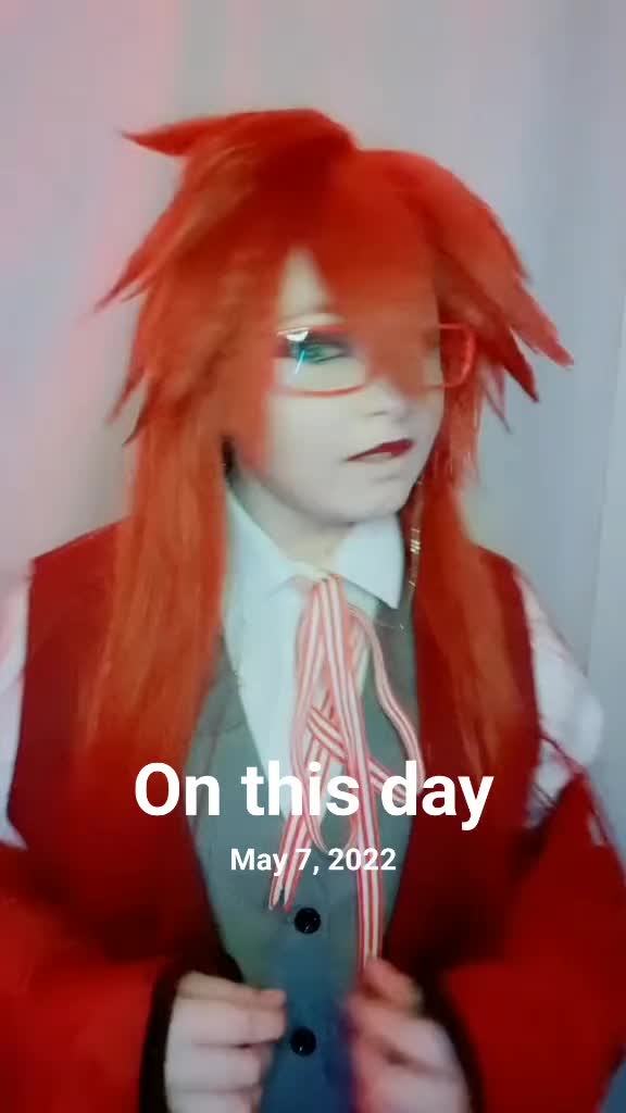 @RavynTheSmolElf
