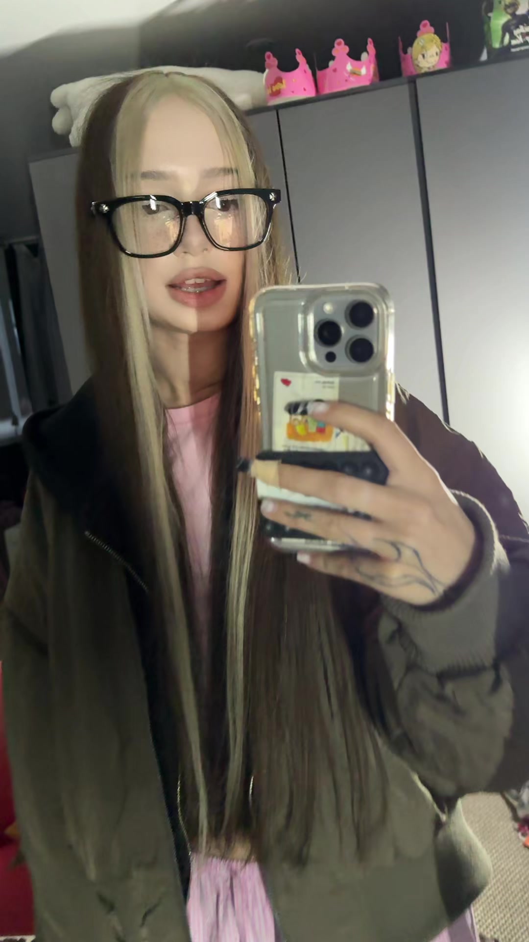 @Пчела