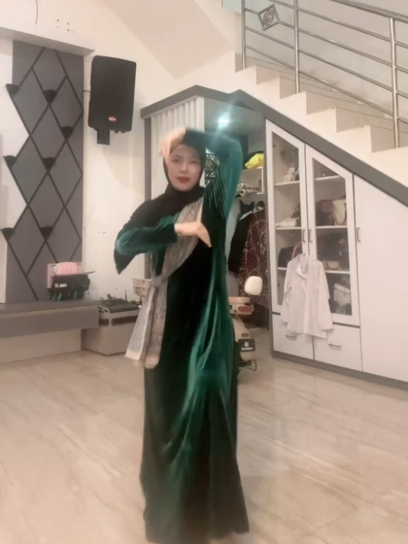 @Kelas Tari Bollywood