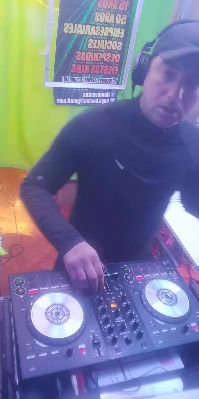 @Hugo Baeza