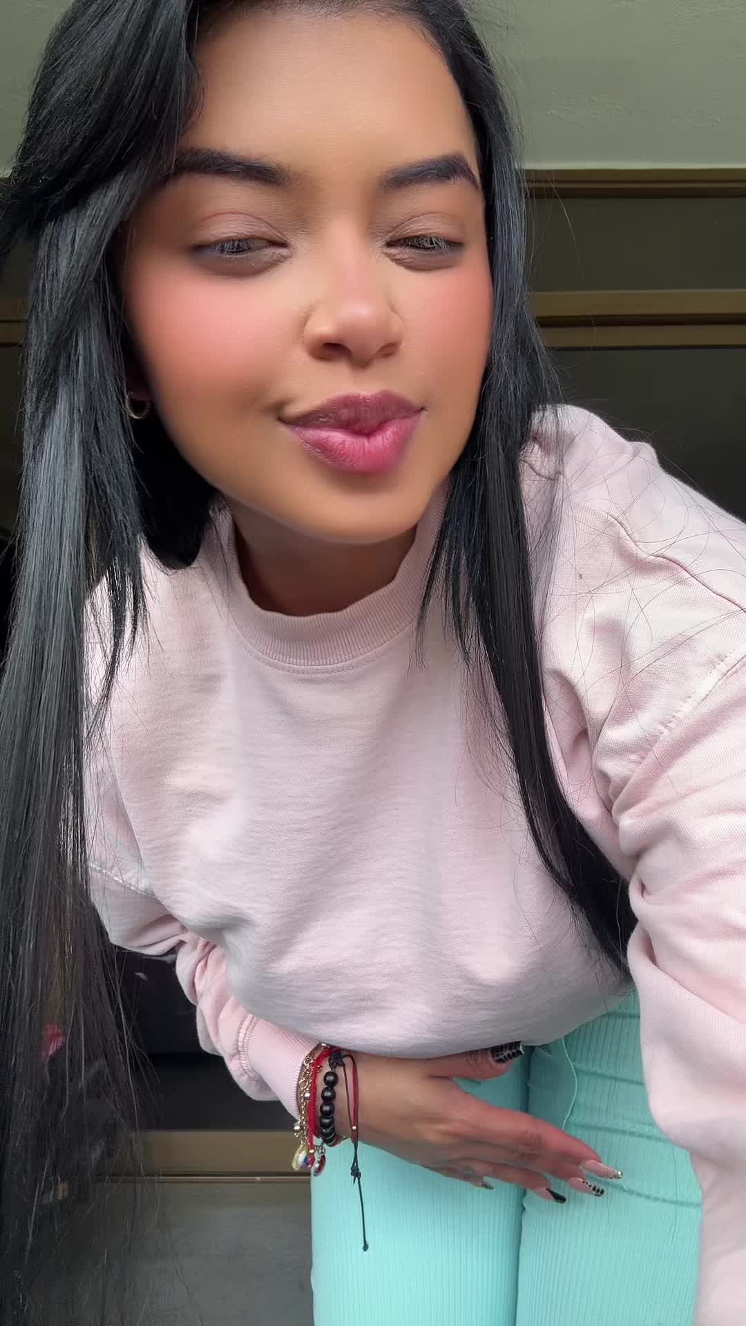 @patricialugoo