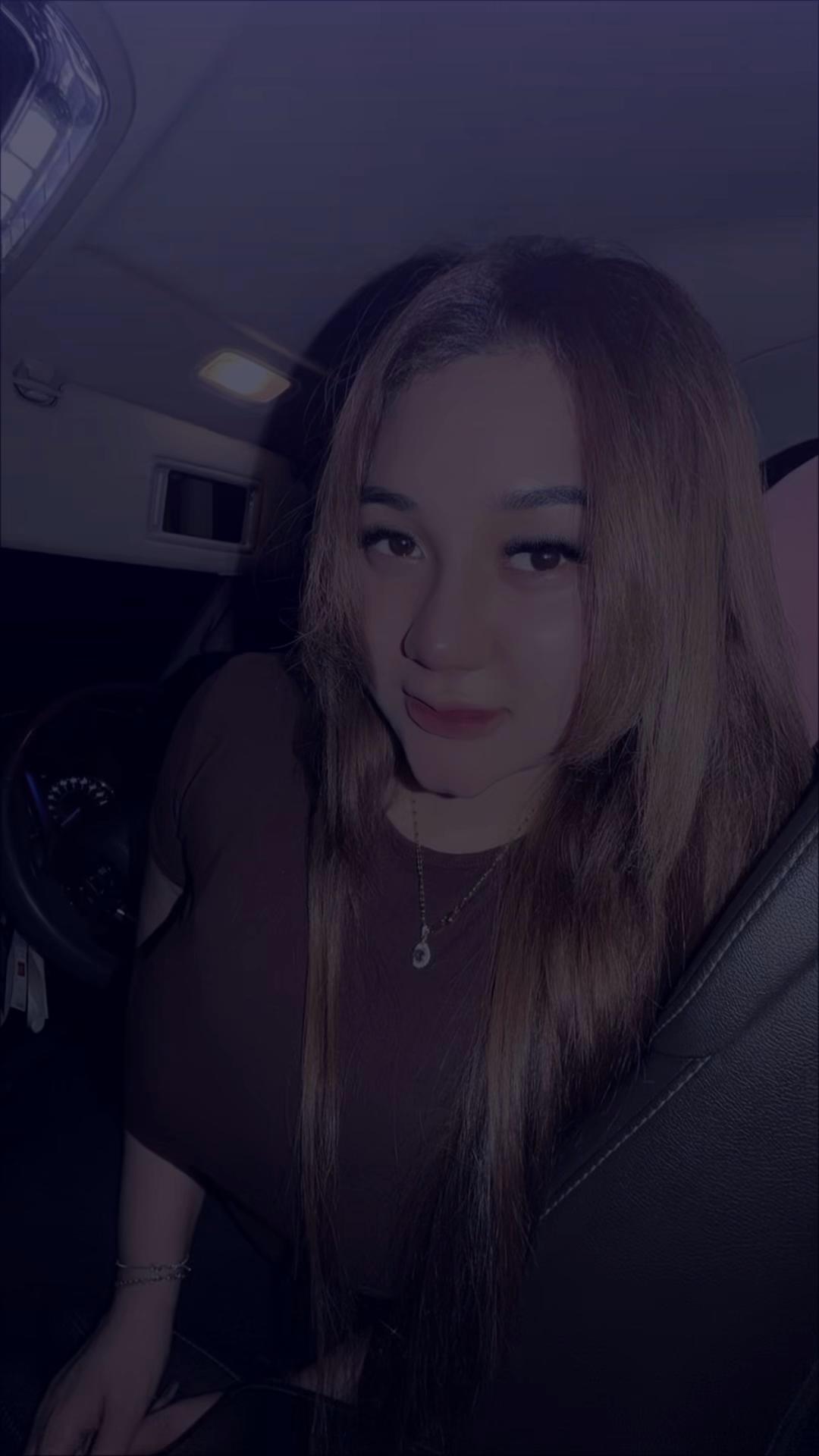 @inisintottyy