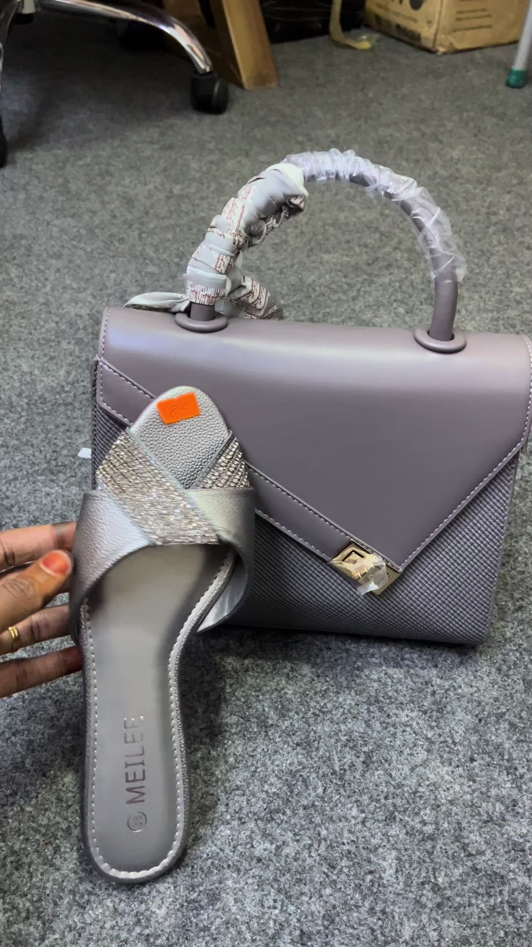 @Shoes|Bags|skoolitem in Bauchi