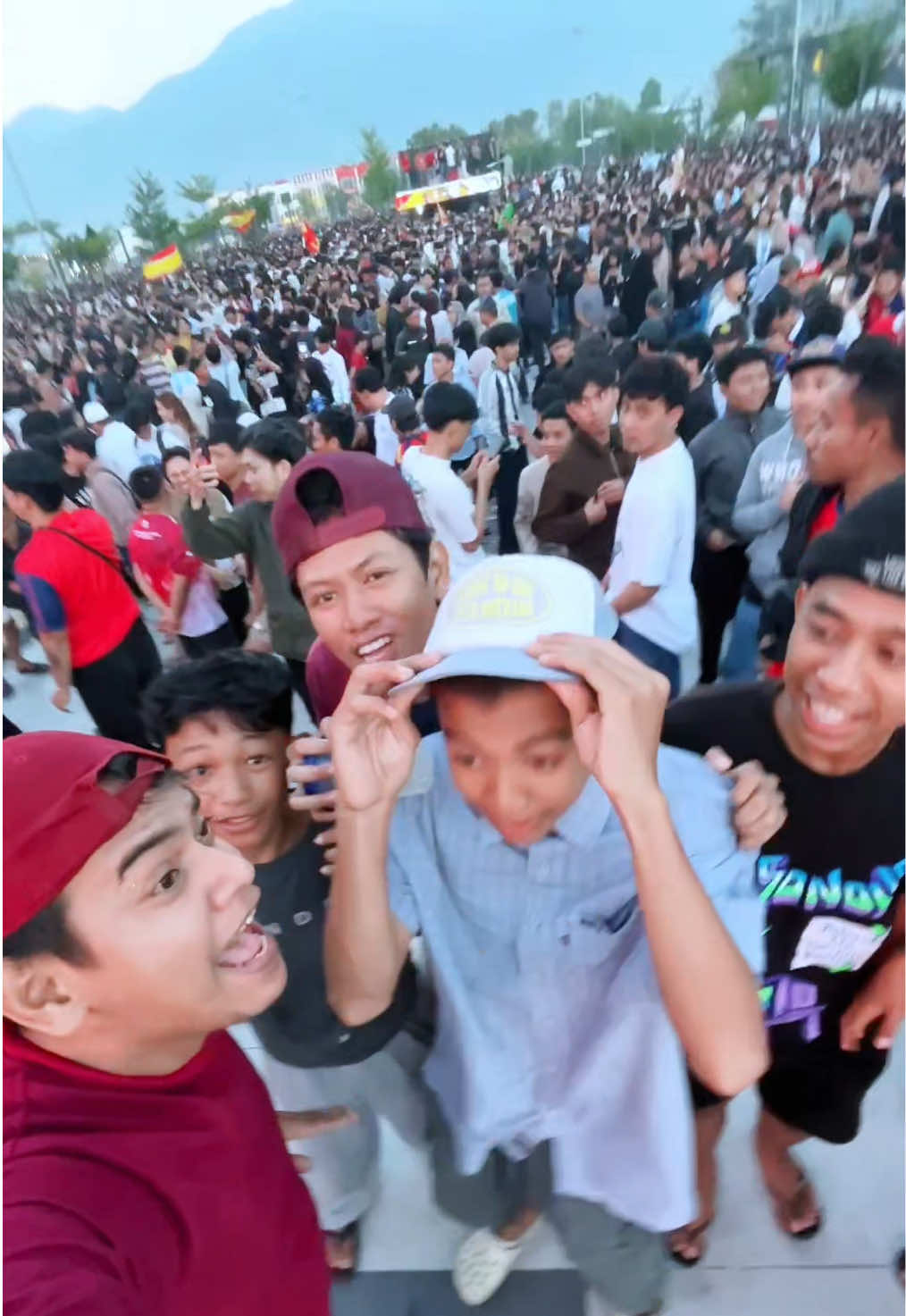 @Azmir Palu