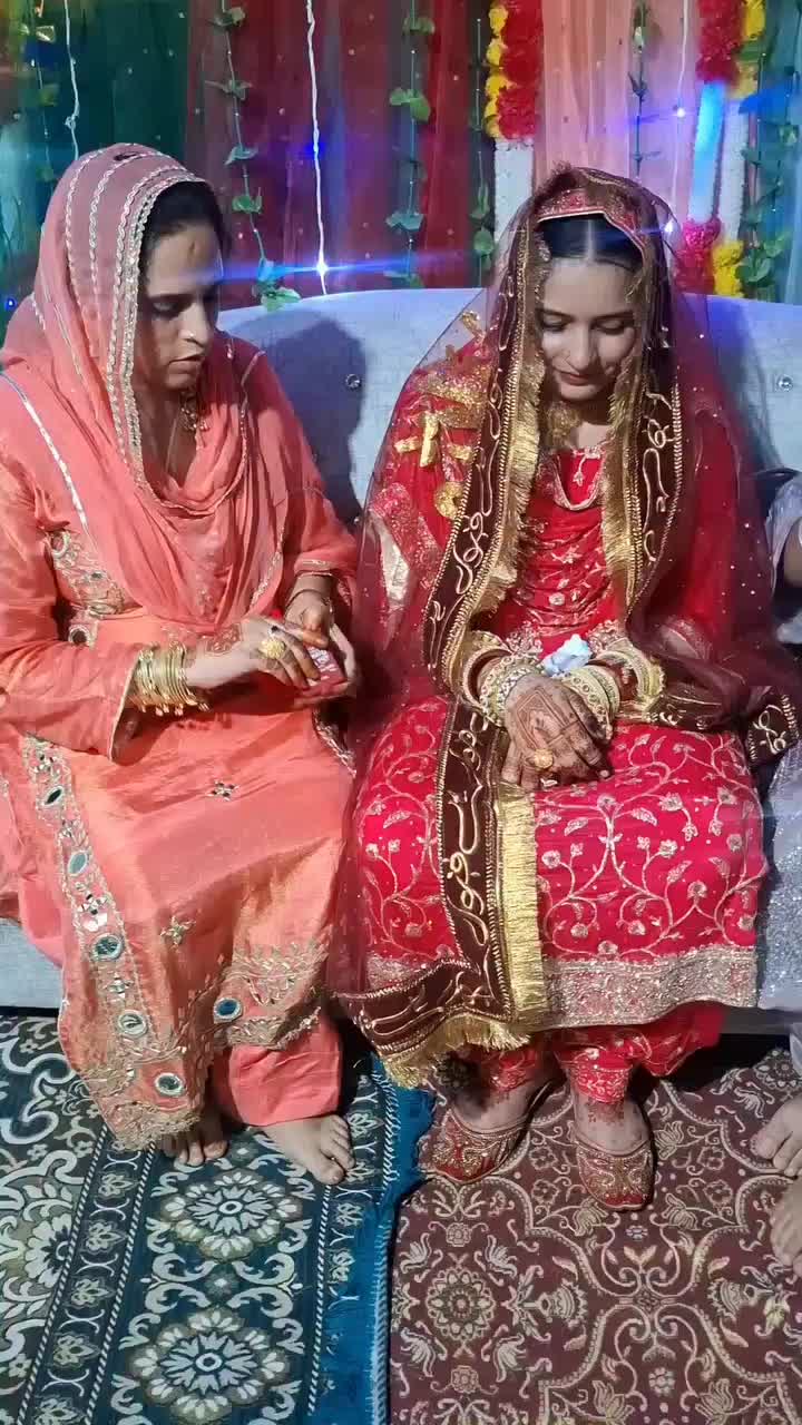 @Queen๐๐๐