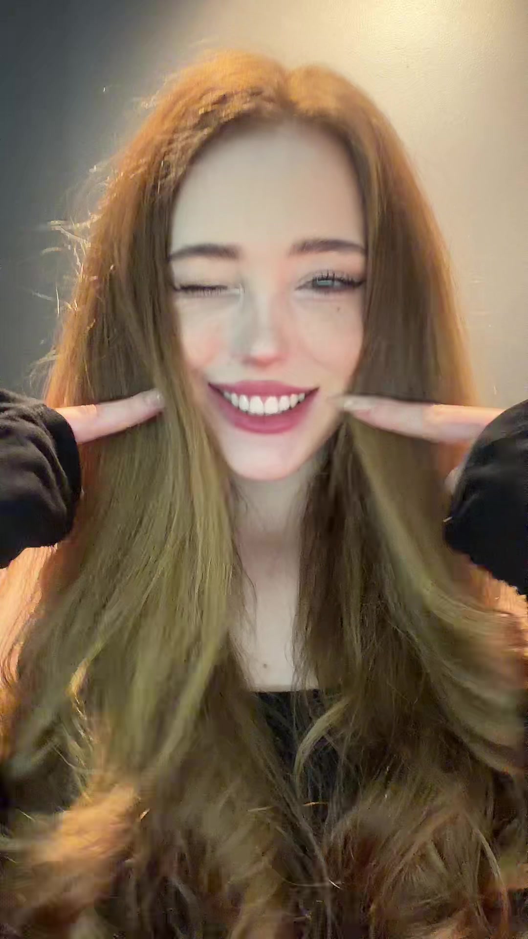 @coxifoxya