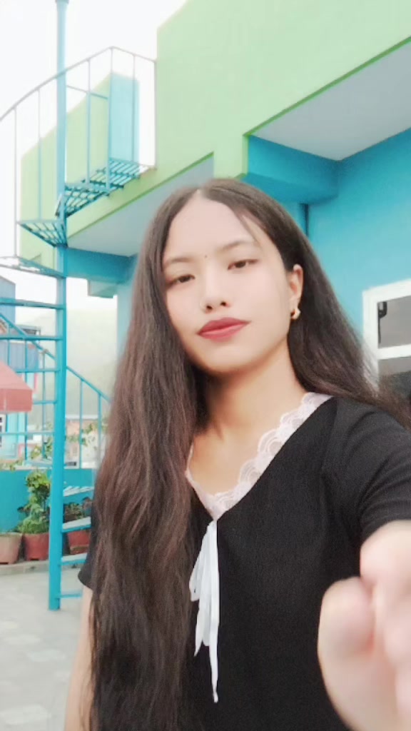 @nishagurung735