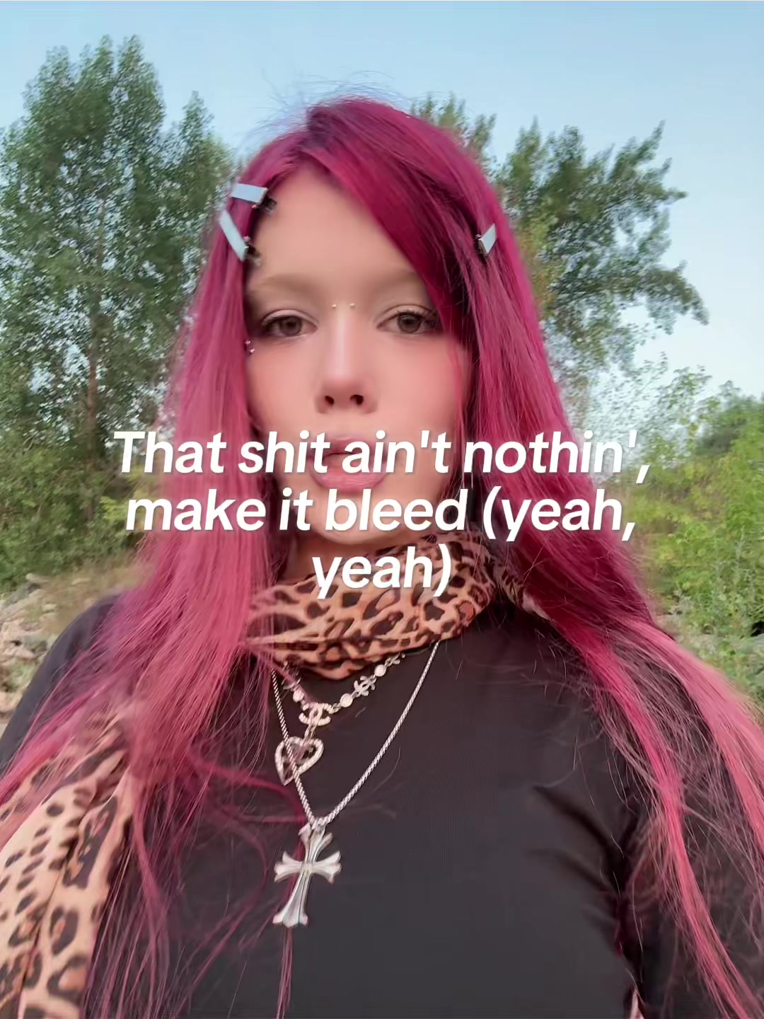 @why¿doesn’tthisbitchloveme<3