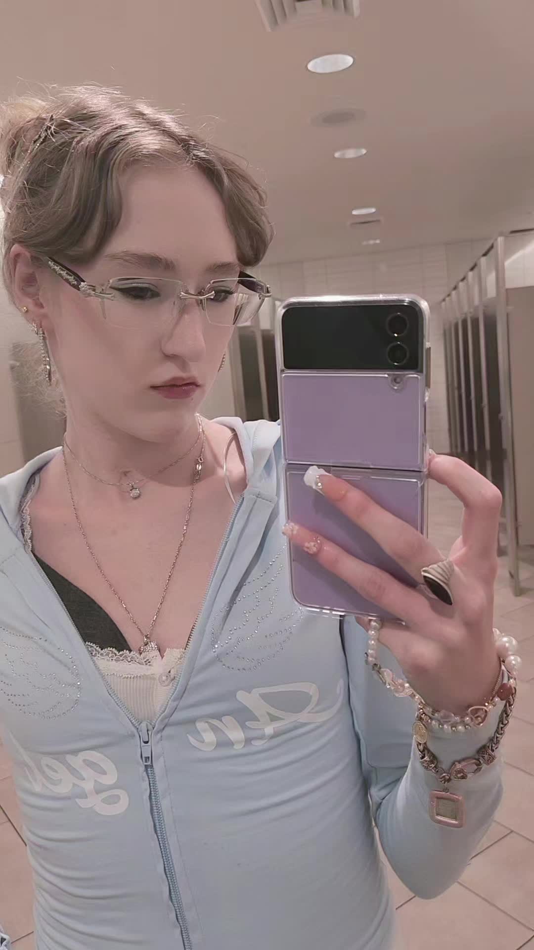 @Andromedas✨