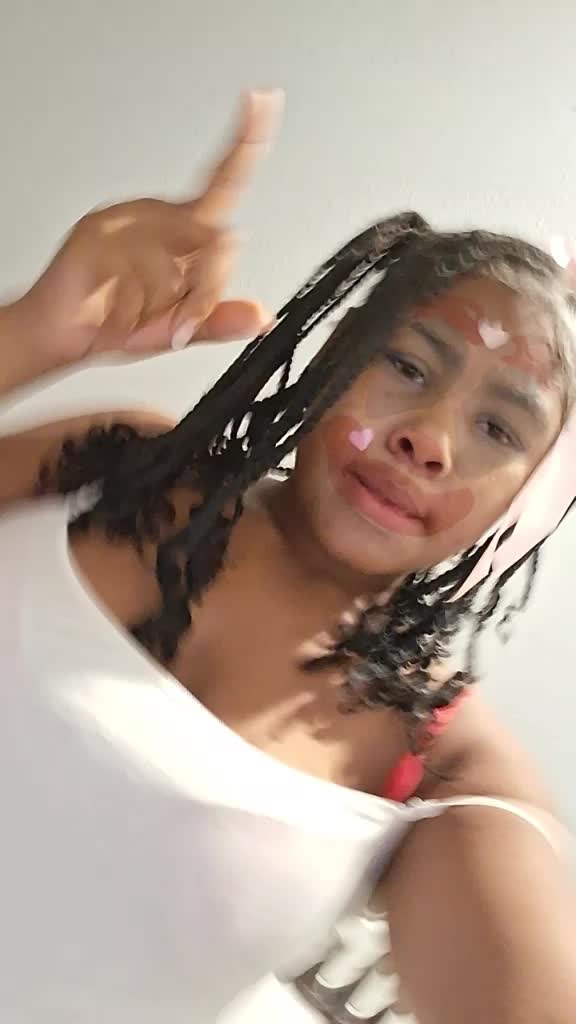 @tairae