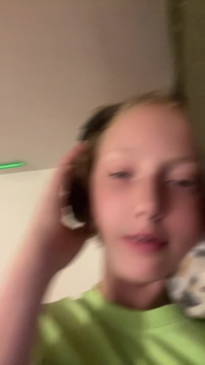 @Da_Gurl-15