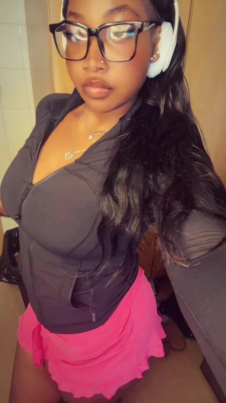 @Yabeezy💕