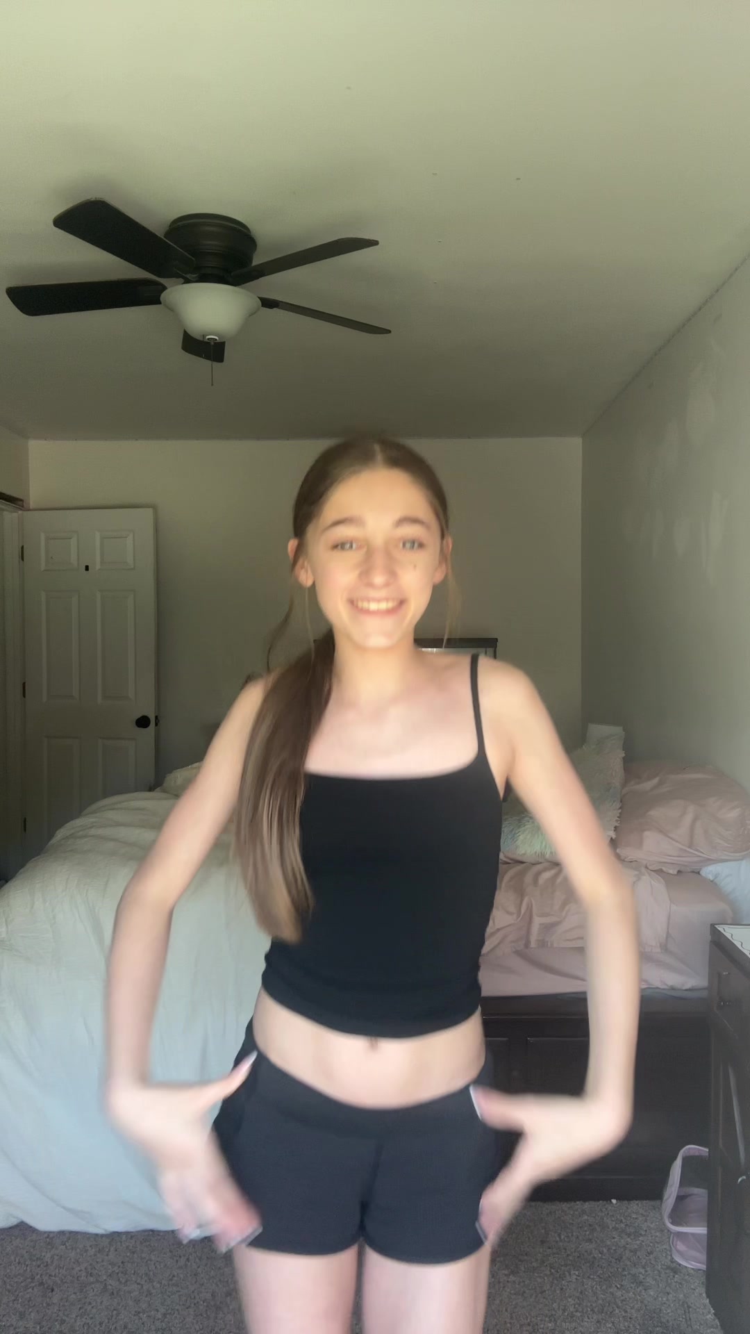 @𝓔𝓿𝓮𝓵𝔂𝓷 🌟💐