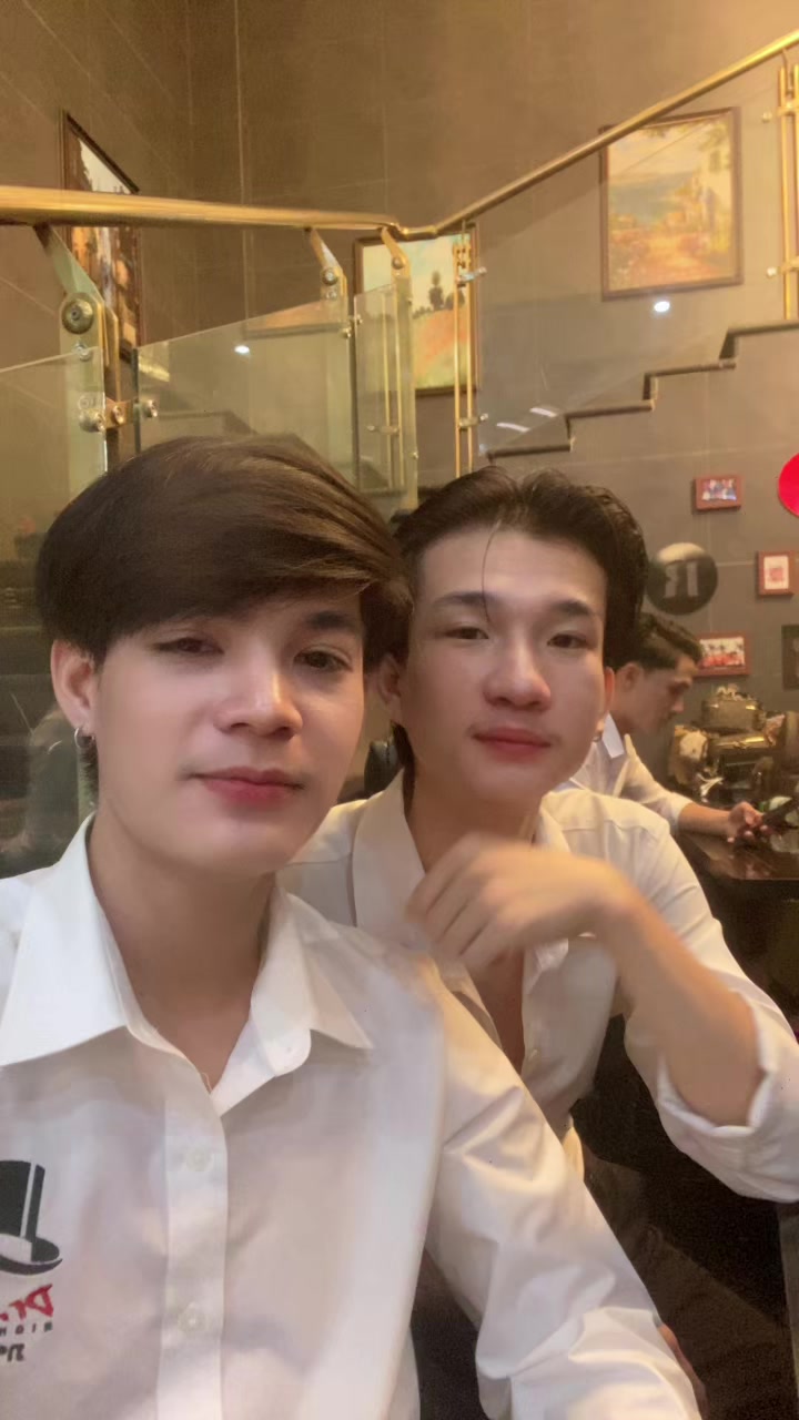 @ພີ່ກຸ້ງ ບ່າວລາວ🏞️🇱🇦