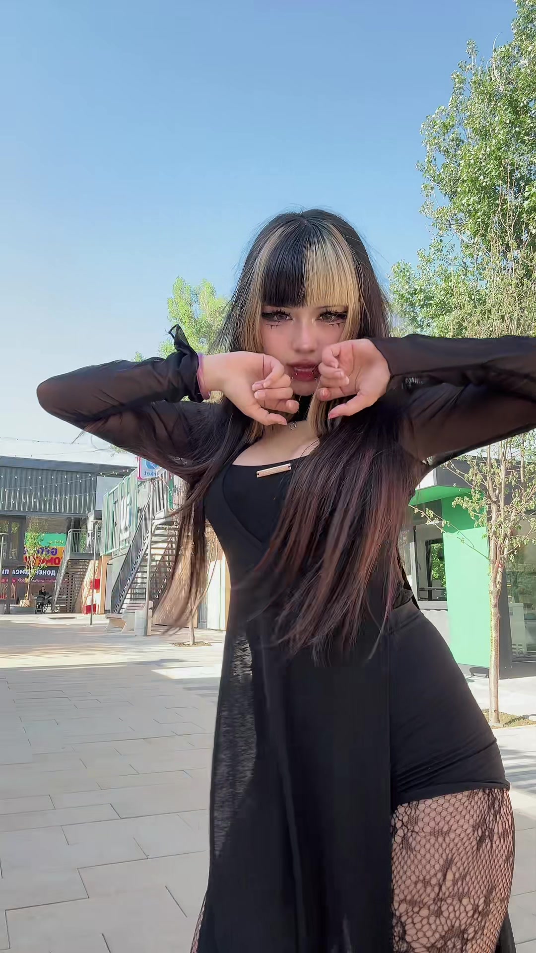 @mama_nyaf