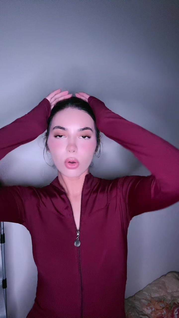 @Peaκaboo🤫