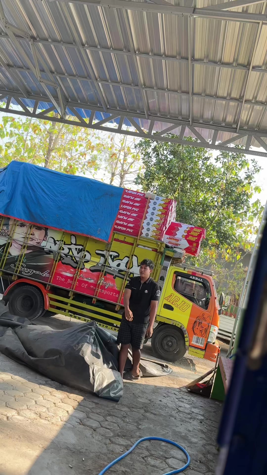 @KOMARI JAYA PLAFON