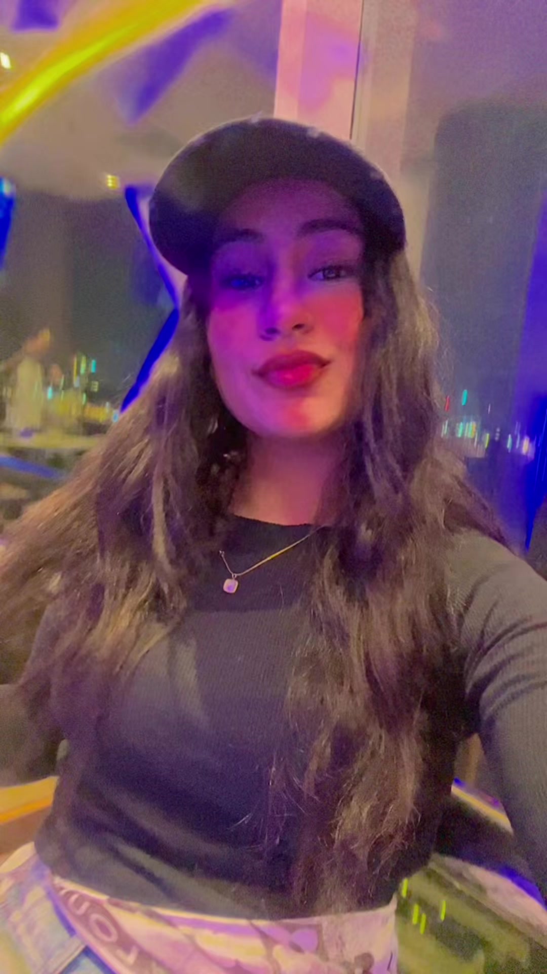 @Diva🍒ᥫ᭡