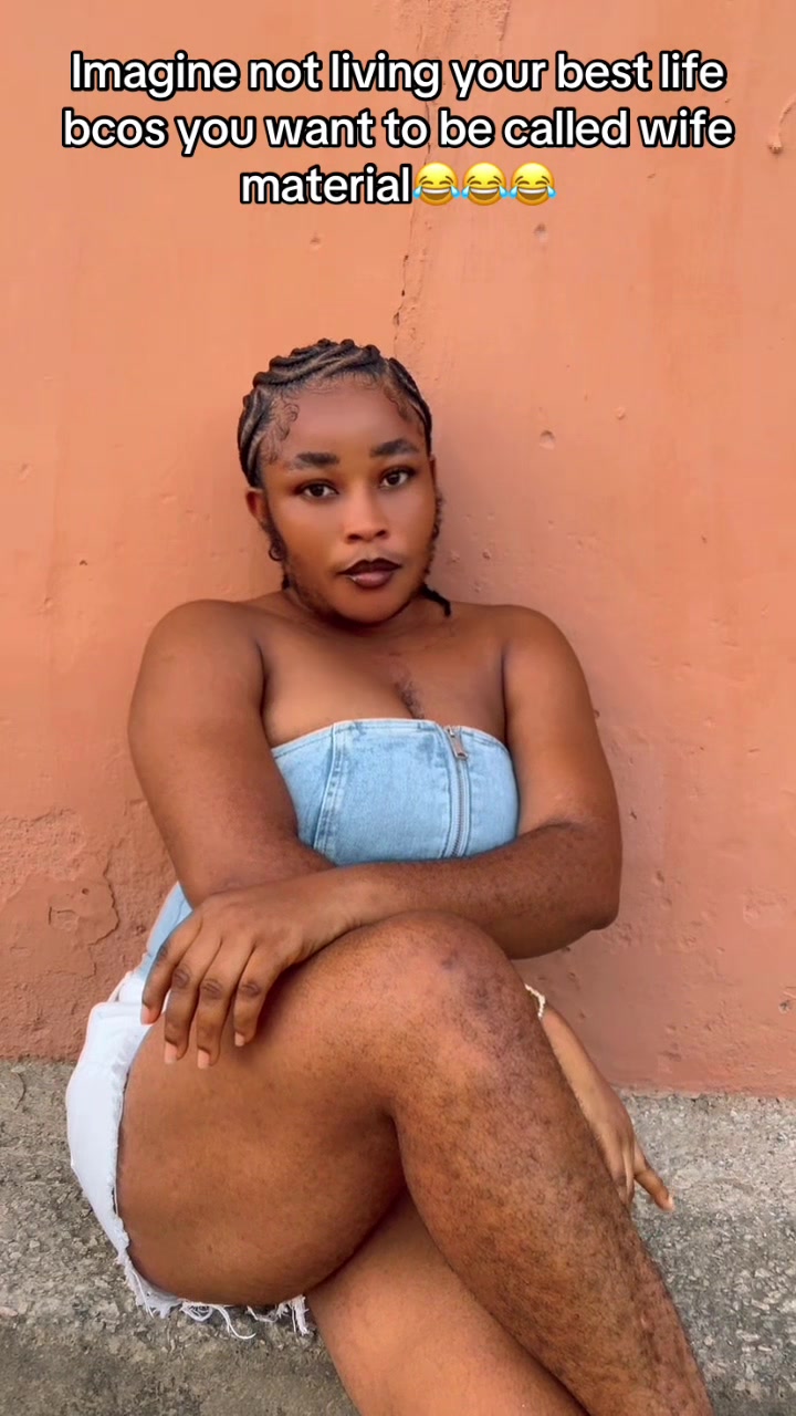 @Dat_hairygirl