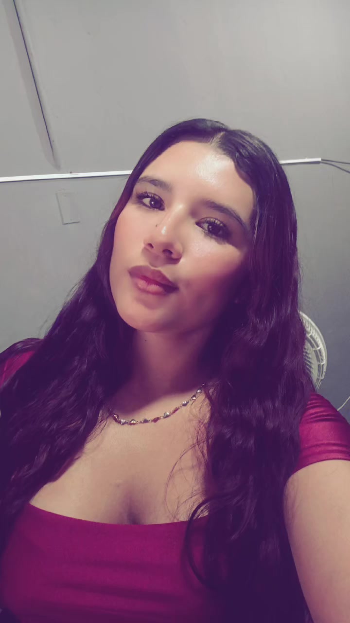 @Daniela27
