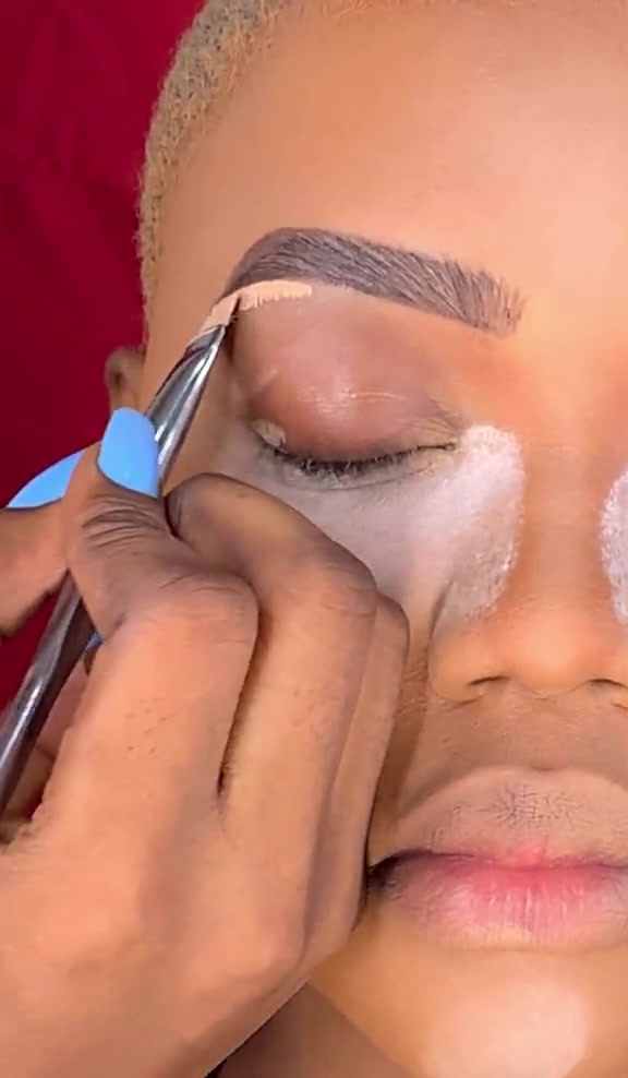 @MAKEUP ARTIST IN PORTHARCOURT