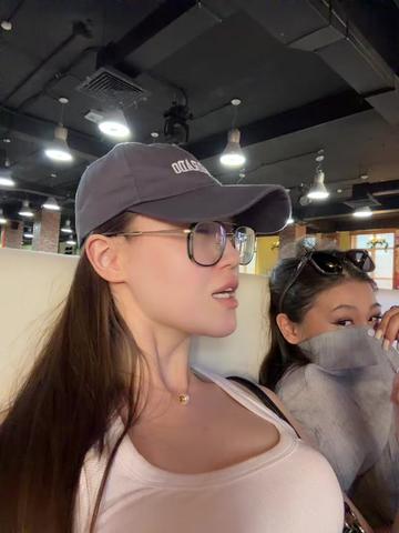 @🐿️
