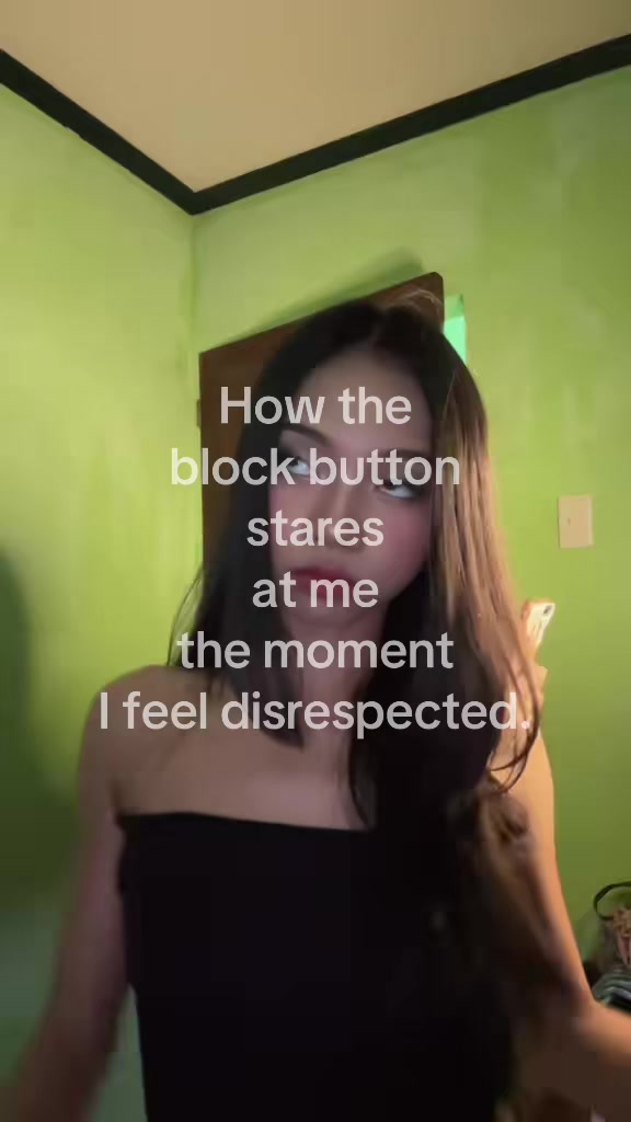 @blueee