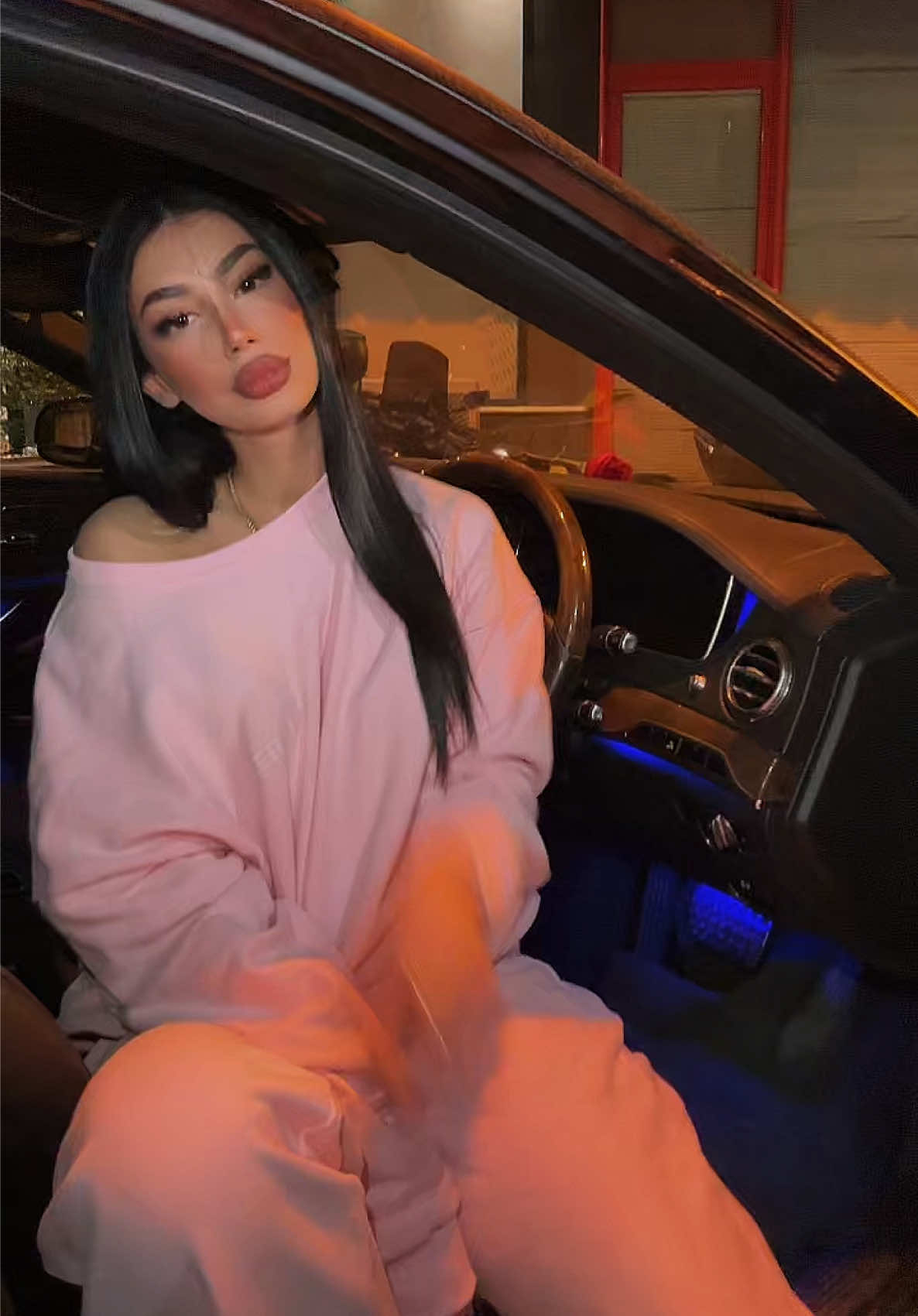 @kejsiborriii