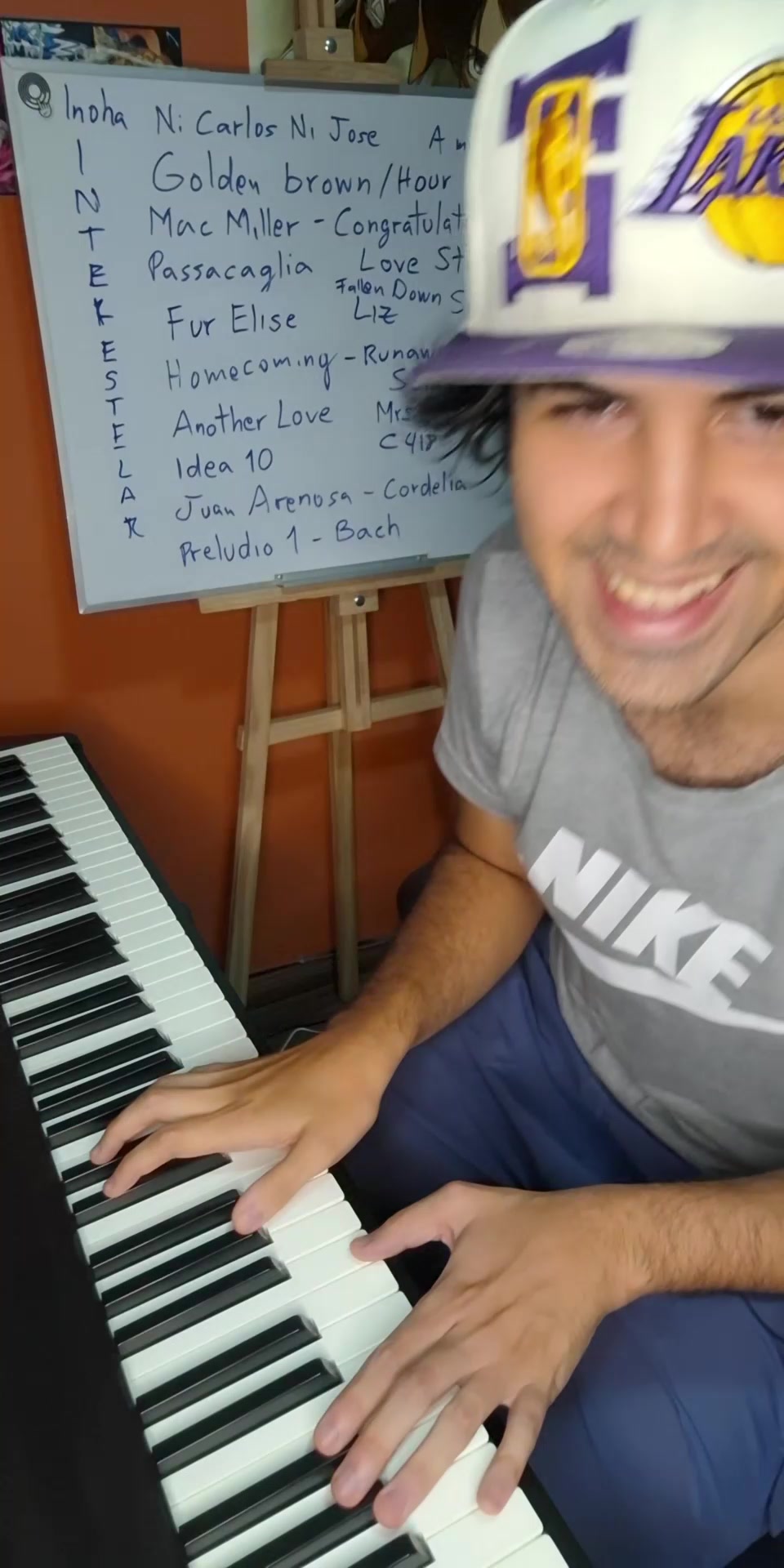 @Maurizzio Piano😜🎹