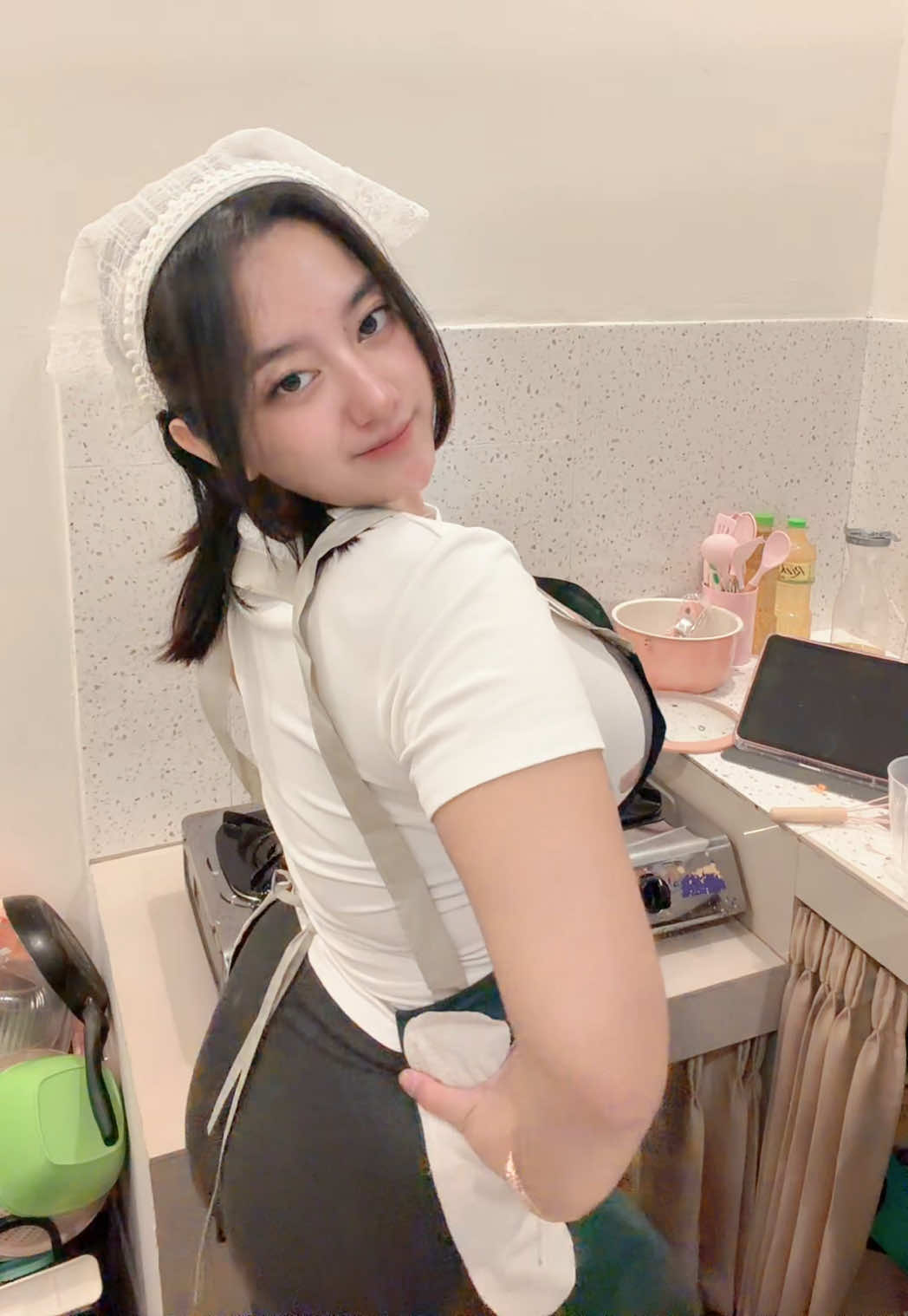 @Leona Kanza