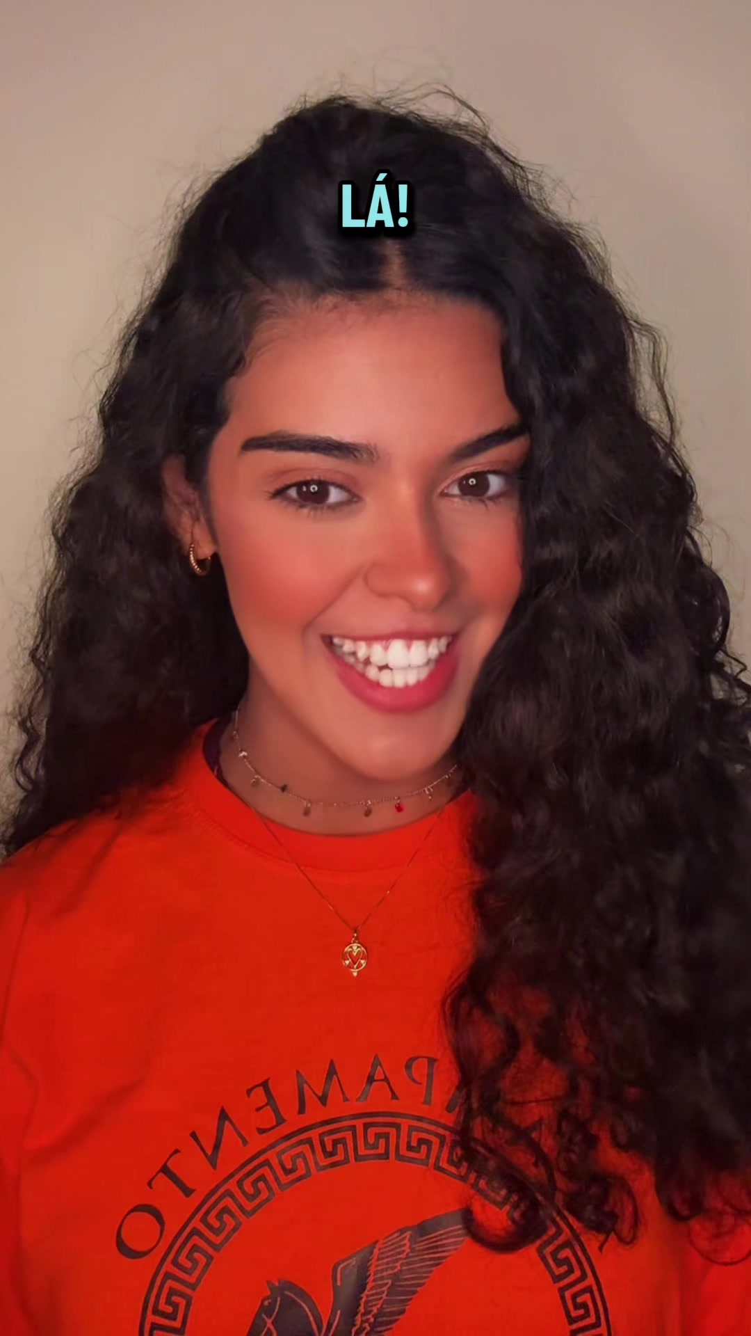 @ninamedeirosoficial