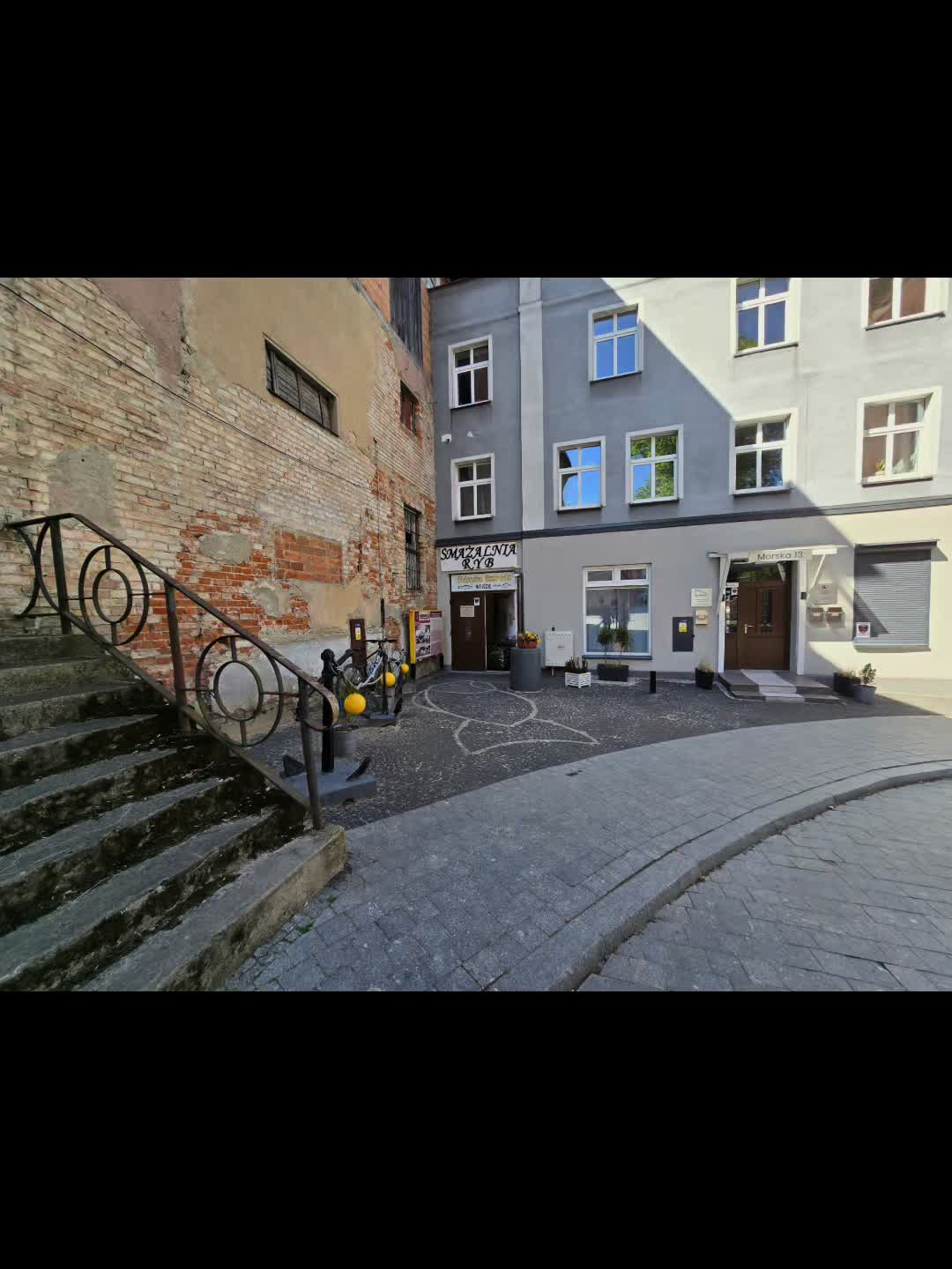 @BankerOnTheMove_BOM
