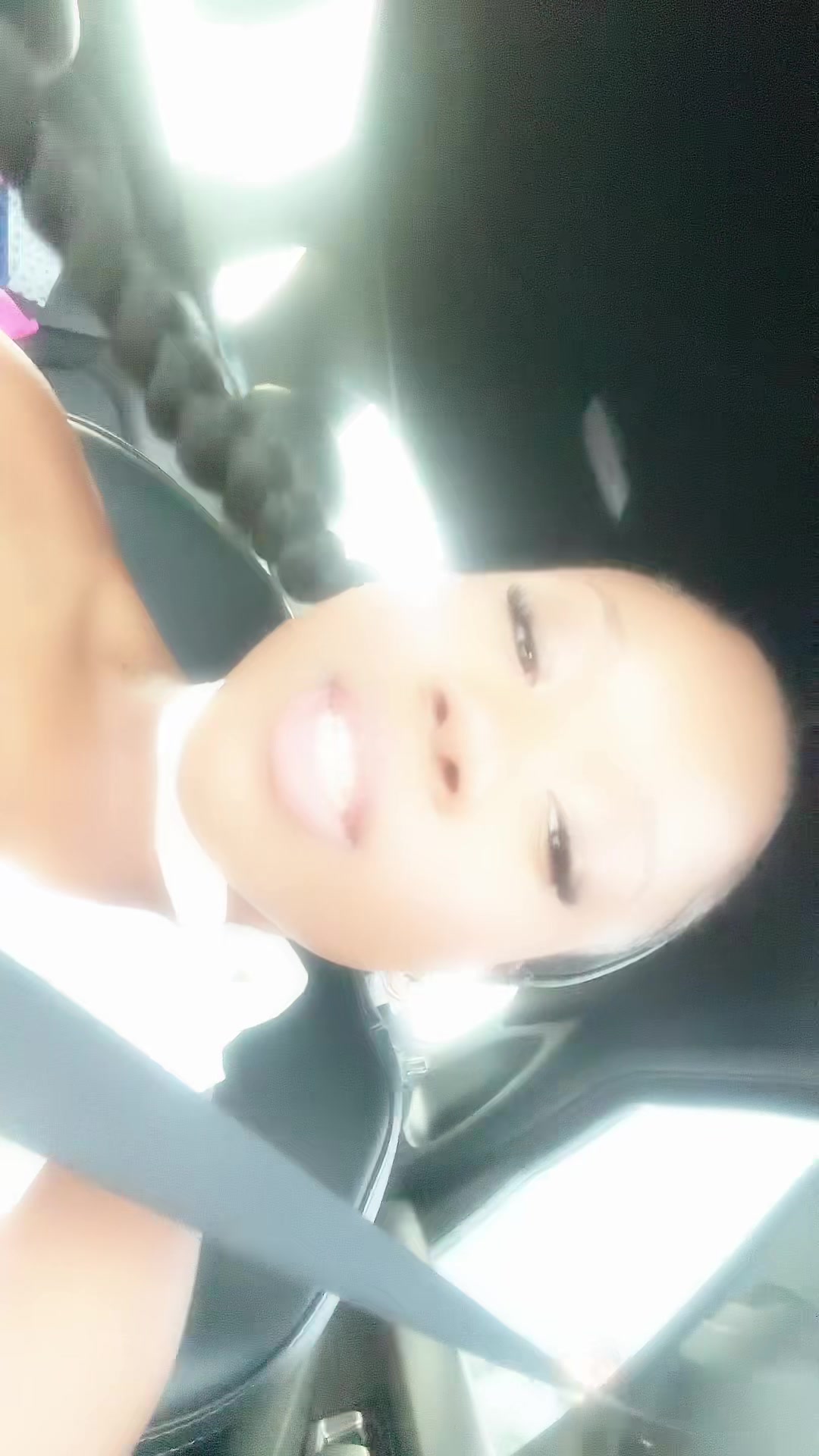@_vaniq