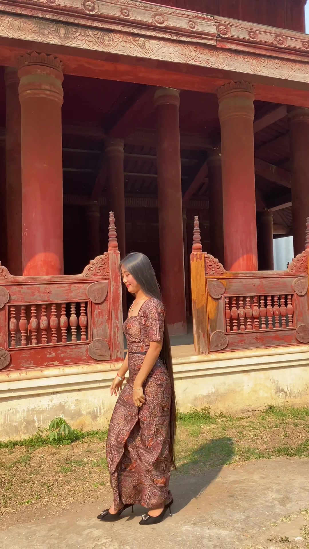 @Ei Tharaphi Htun