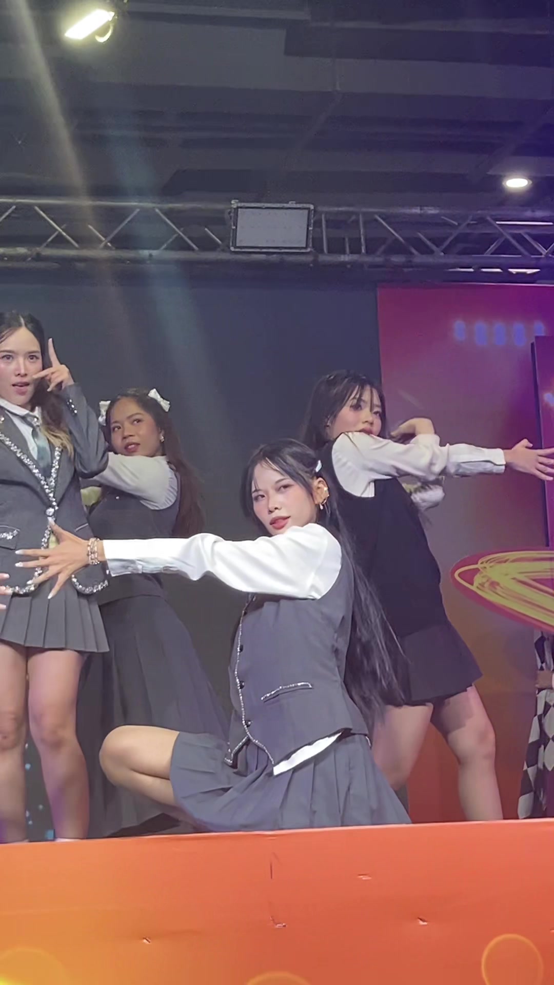 @นออา 노아