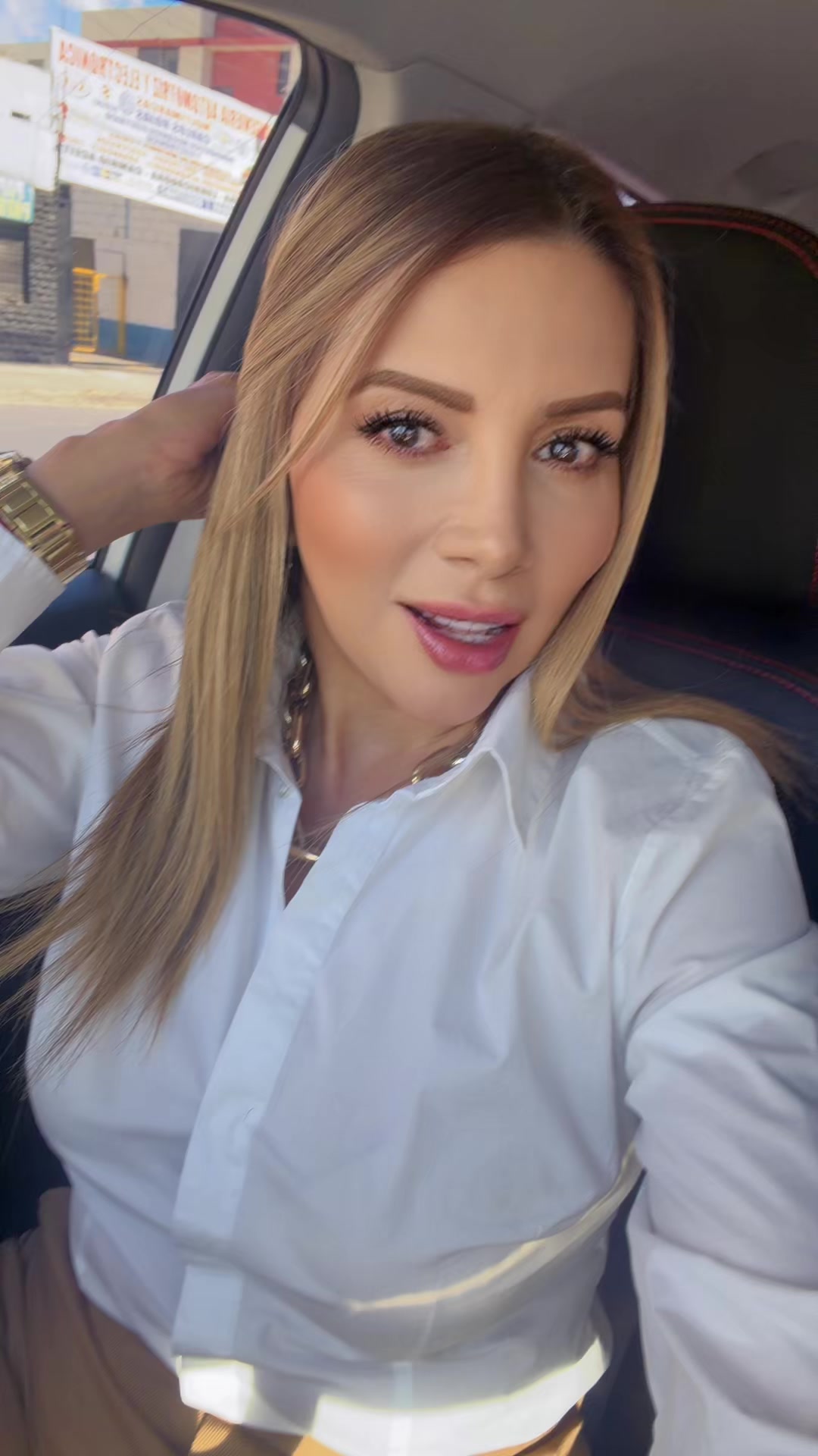 @Anna Karyna