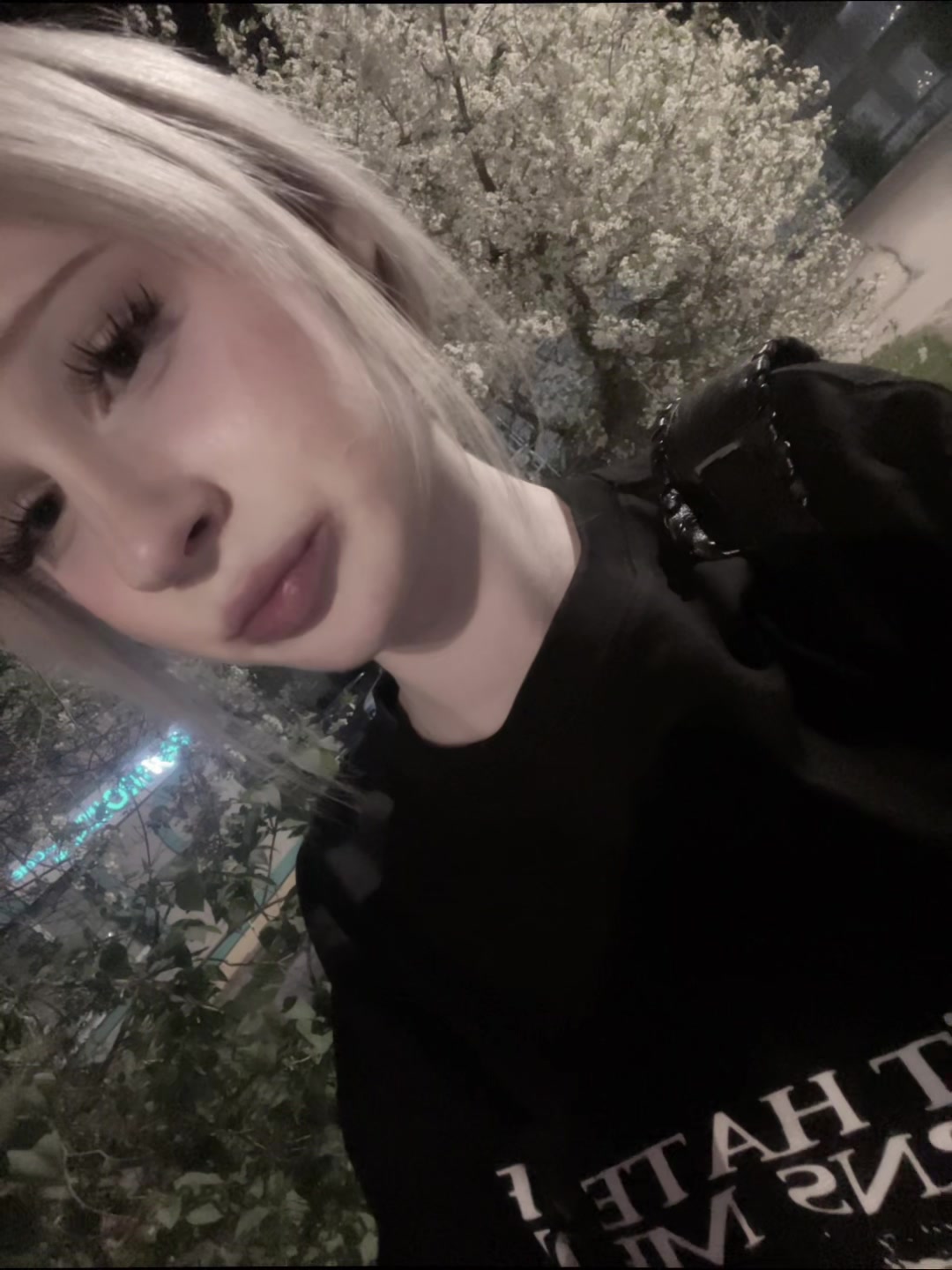 @0_0