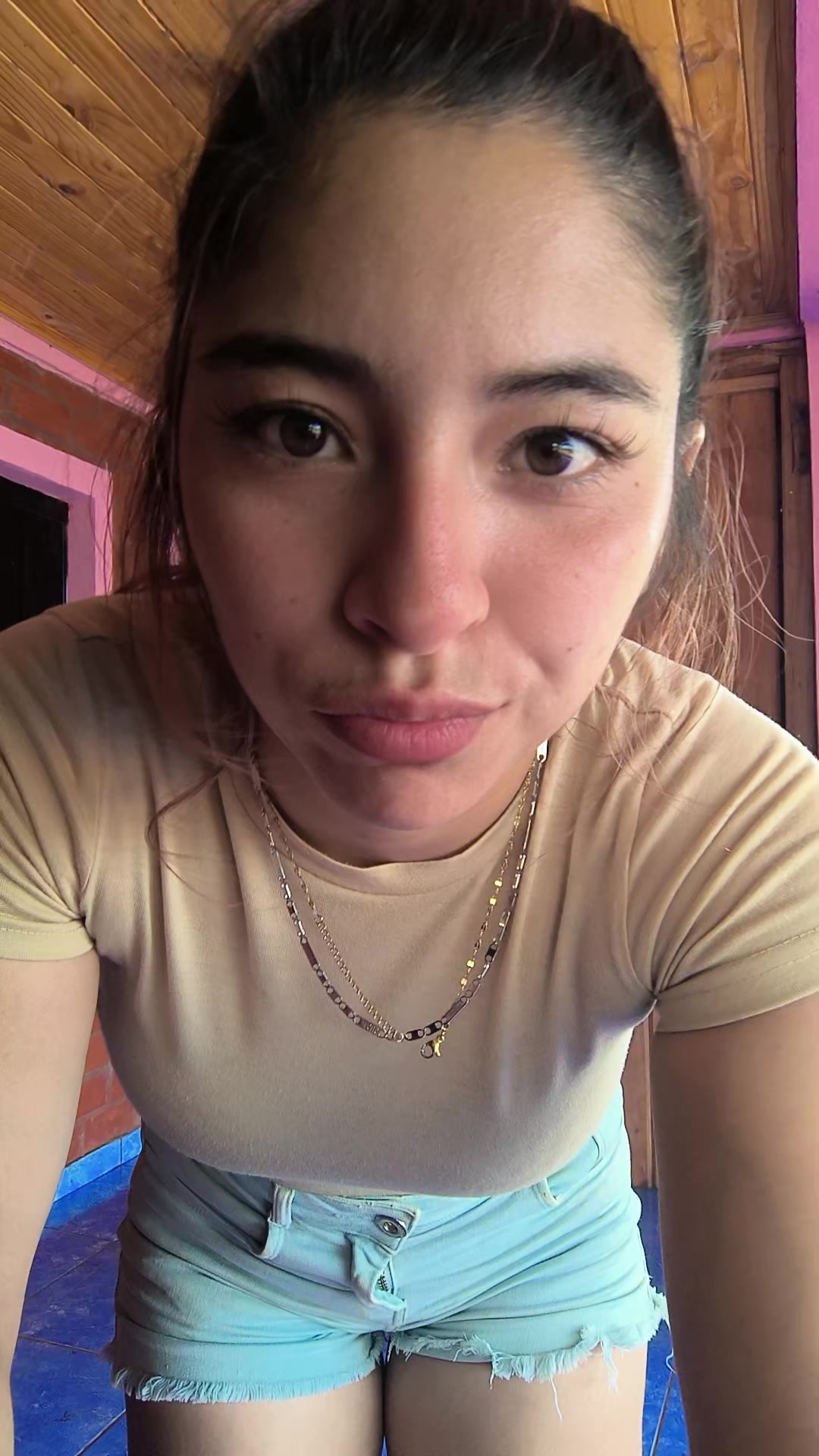 @Anali
