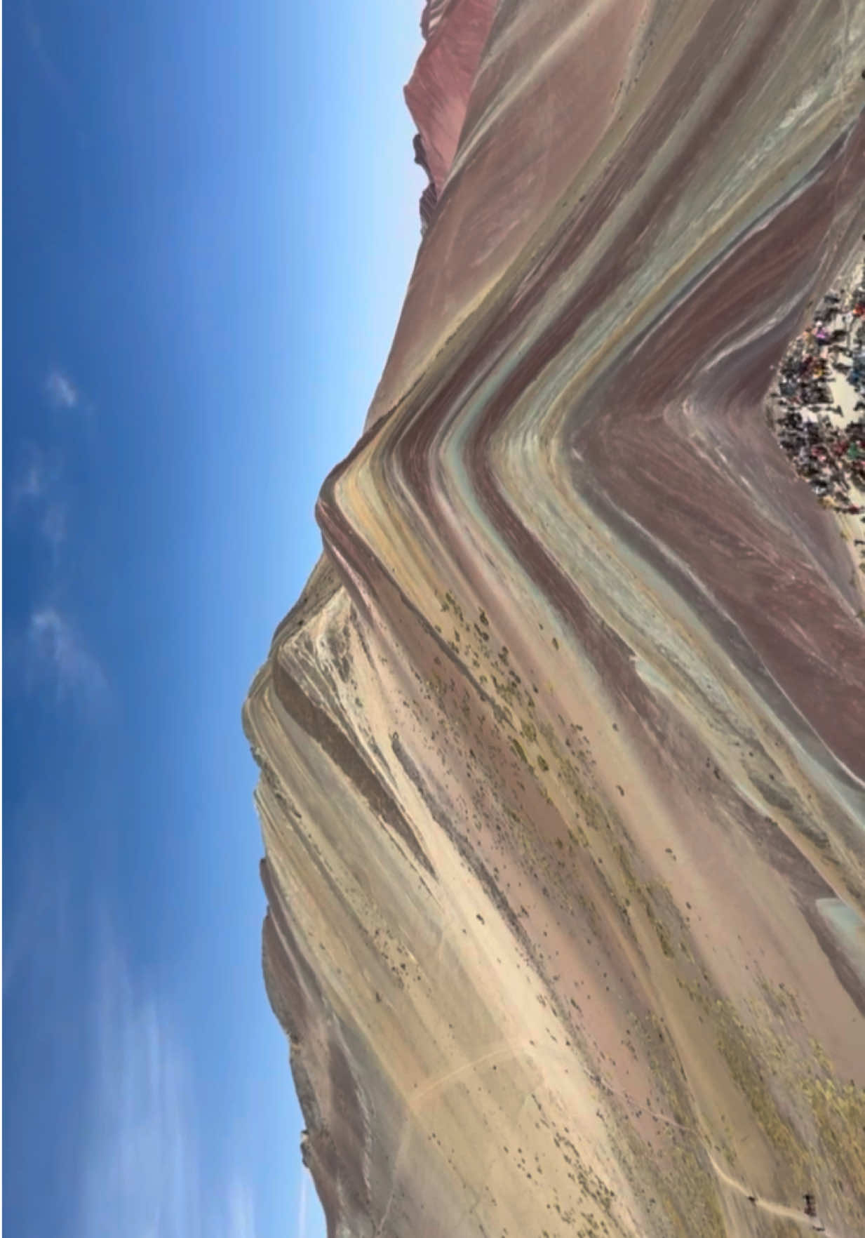@LOS TROTAMUNDOS