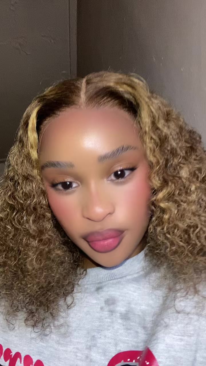 @𝓛𝓾𝓬𝓲𝓪𝓮.ᥫ᭡