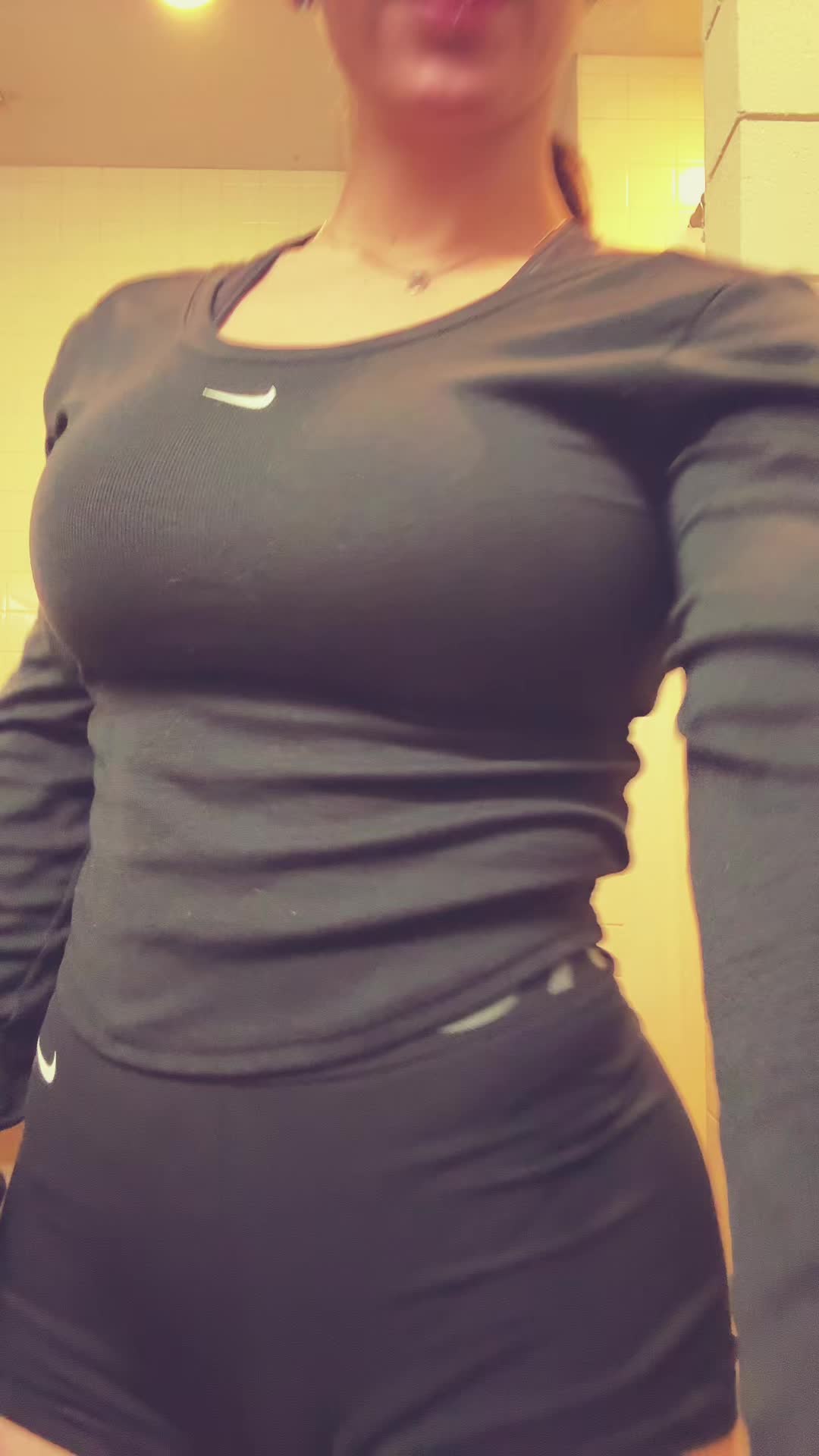 @whitedrizzle20