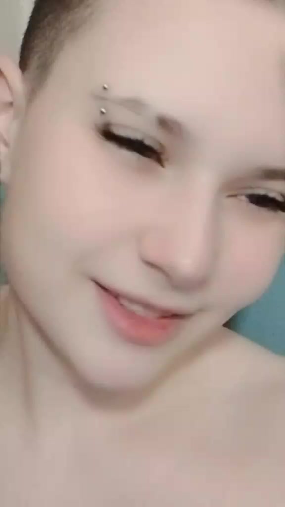 @😈