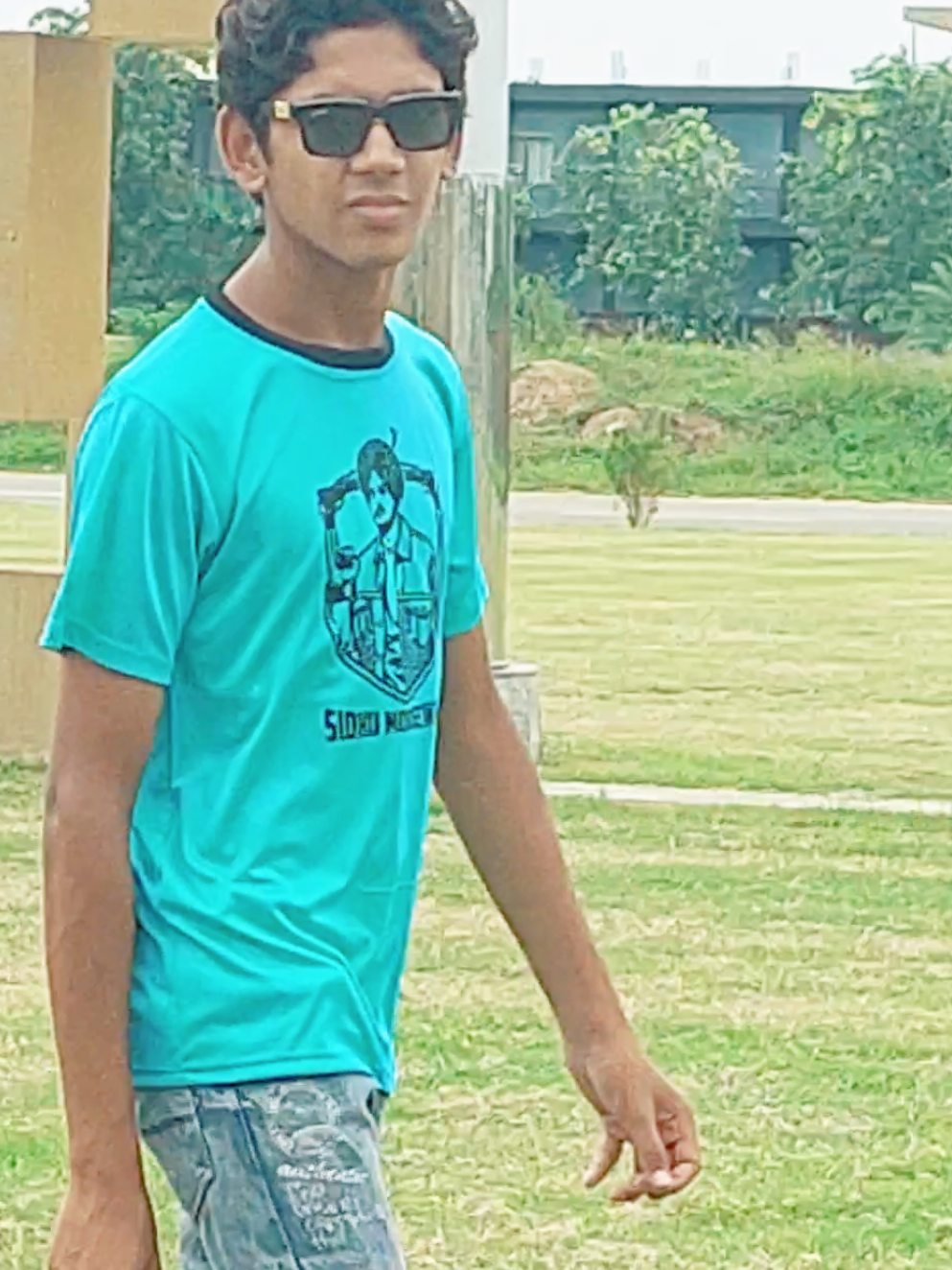 @Riaz Goree 433