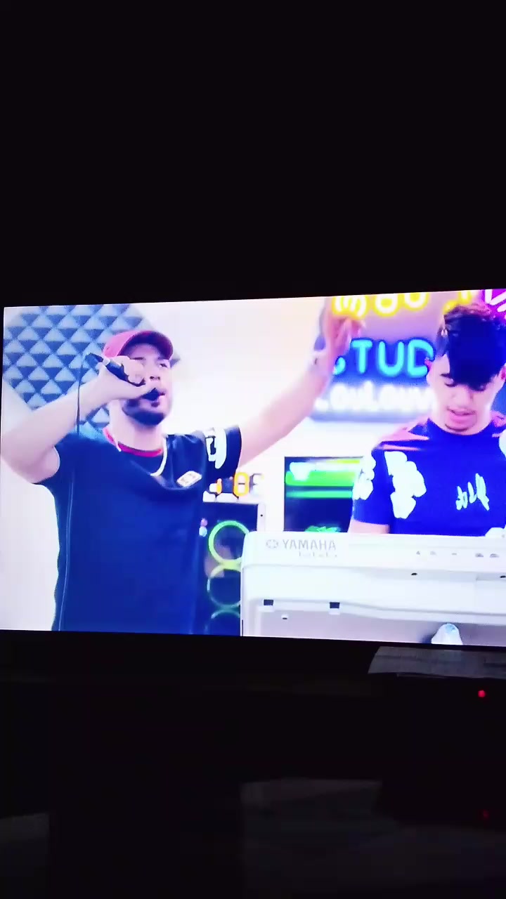 @๐ซฅ๐ถ๐ซ๏ธ