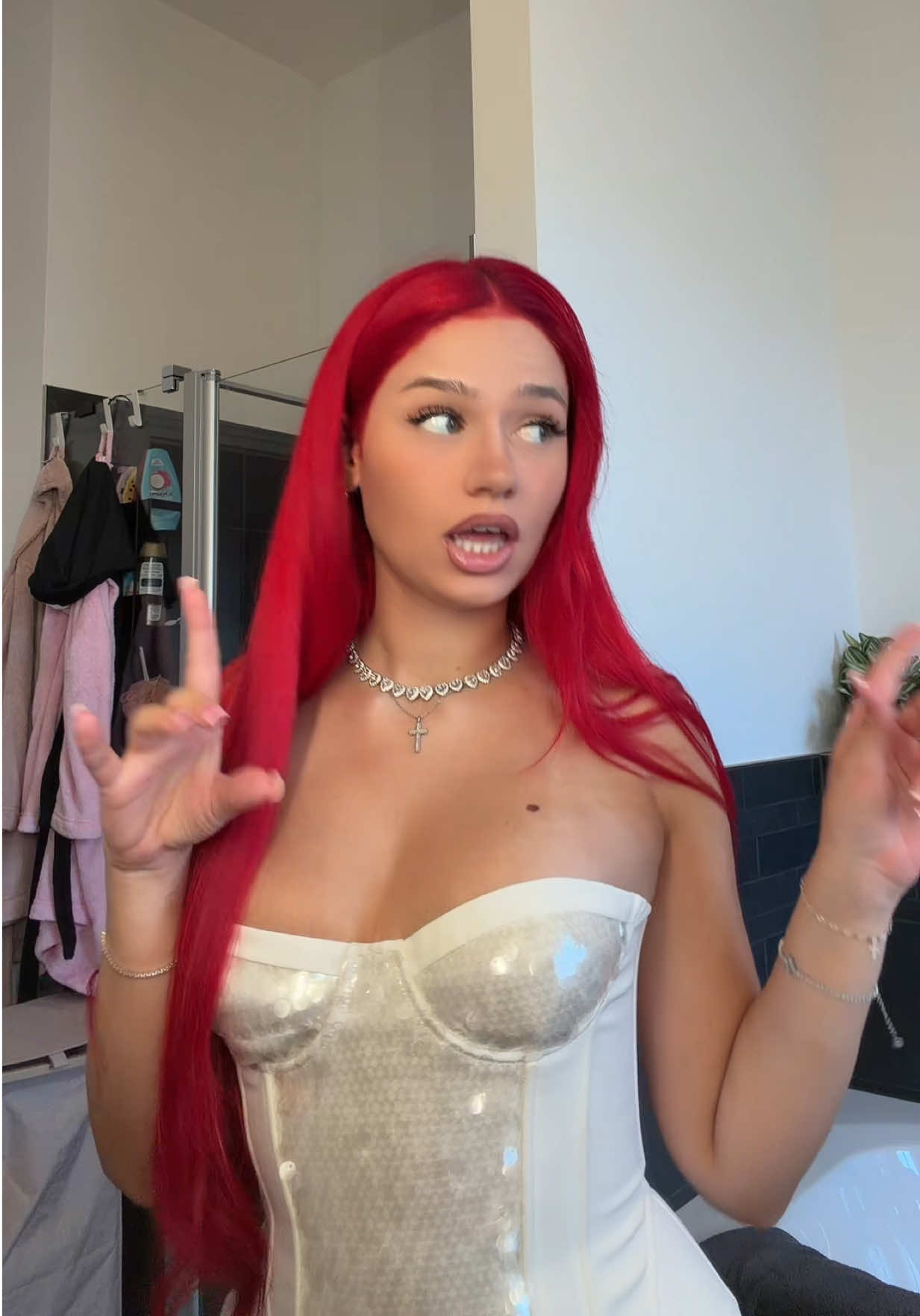 @badmómzjay