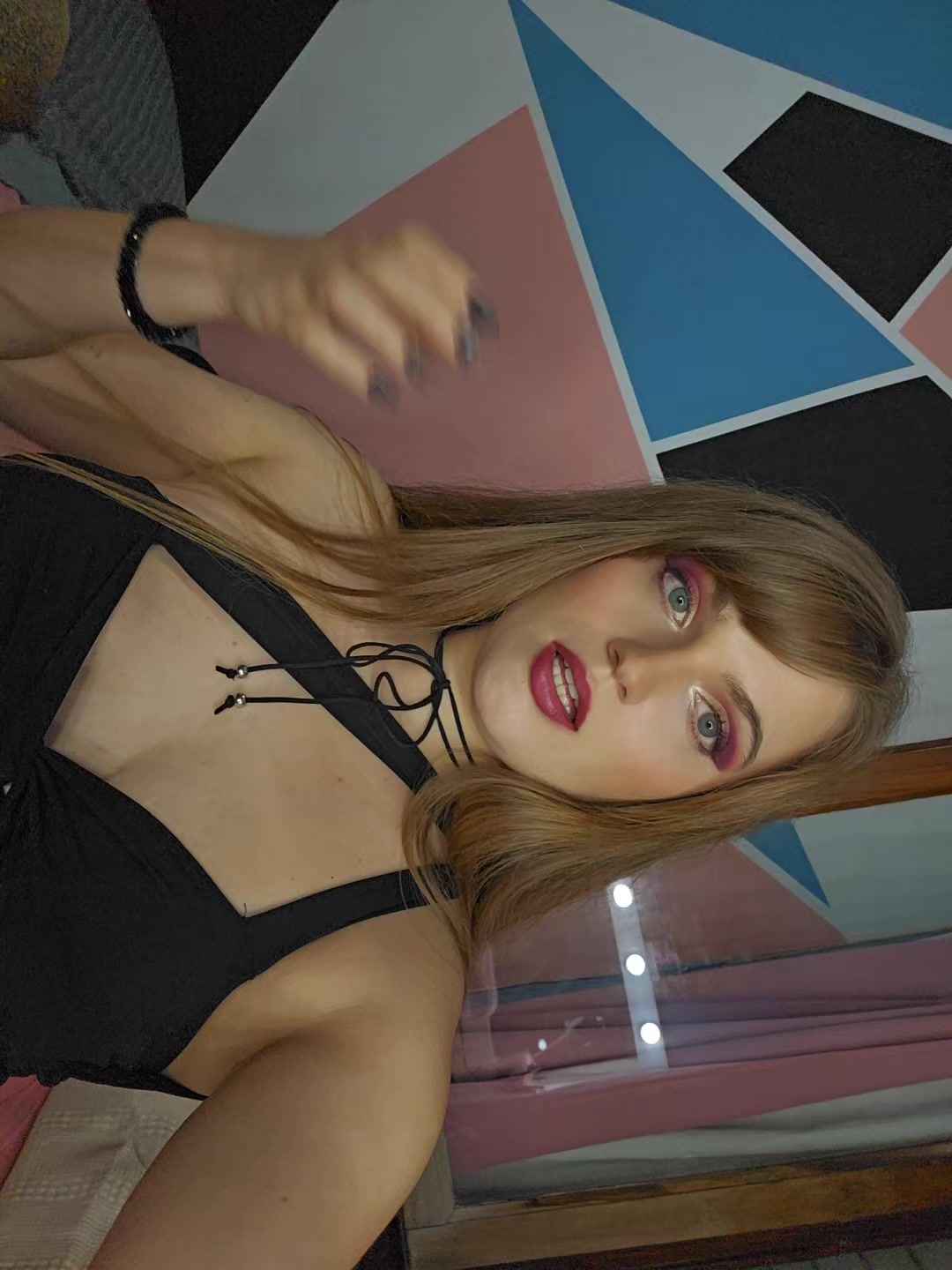 @Eliana Ibrajimovich🦂🖤