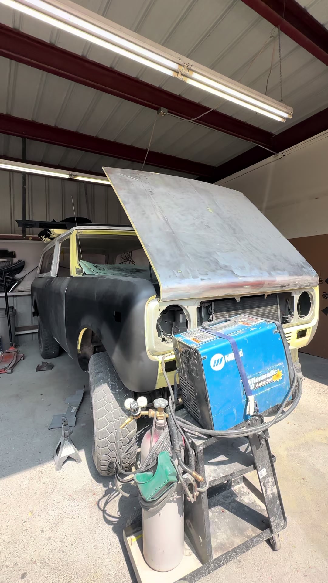 @RUSTY GREASY PEESACRAP CUSTOM