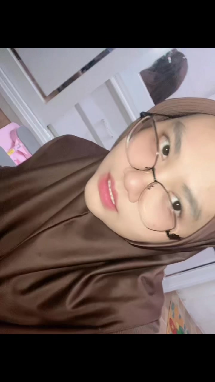 @(っ.❛ ᴗ ❛.)っ yuyy